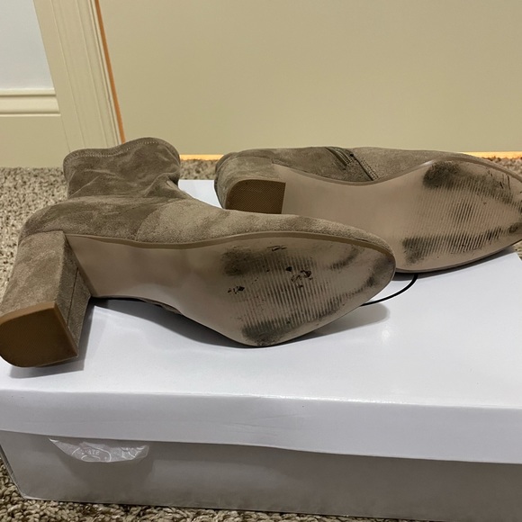 Steve Madden soft suede boots. - Picture 3 of 5